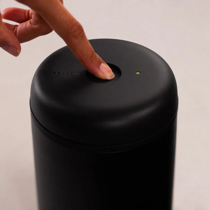 Atmos Vacuum Canister Electric 1.2L - Svart - Fellow